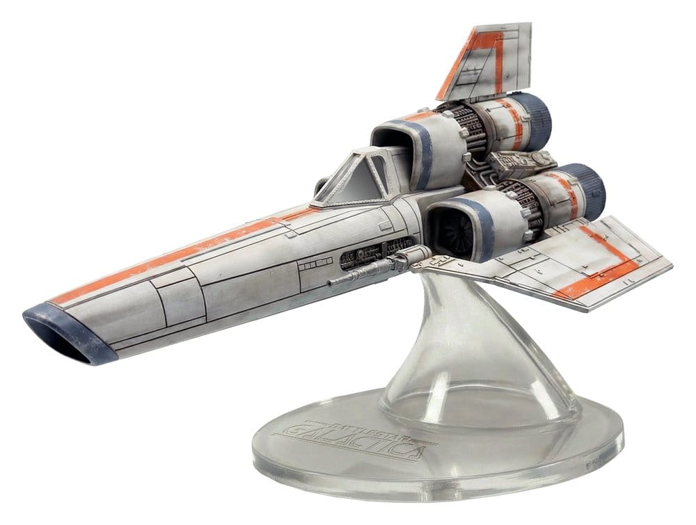 Battlestar Galactica - Colonial Viper Mk & Lieutenant Boomer